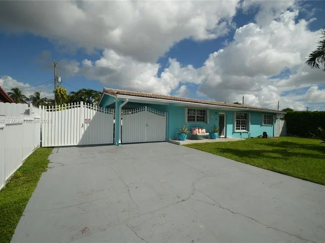 1339 W 83rd St, Hialeah FL 33014