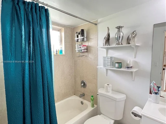 851 Meridian Ave # 42, Miami Beach FL 33139