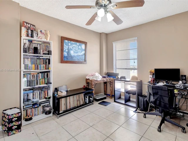 300 NW 42nd Ave # 802, Miami FL 33126