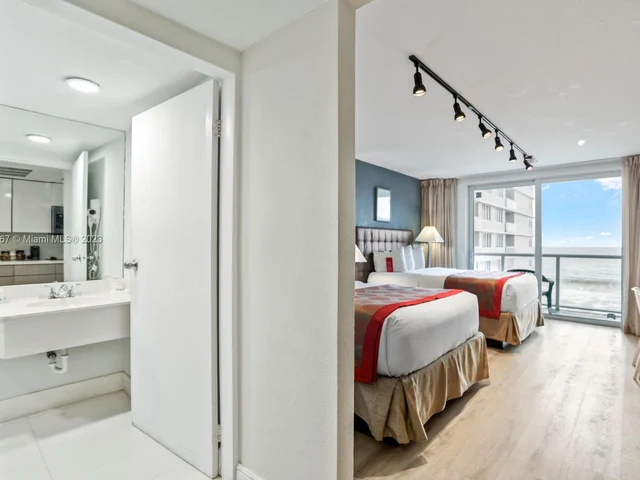 19201 Collins Ave # 247, Sunny Isles Beach FL 33160