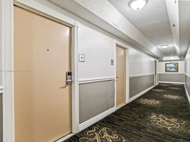 19201 Collins Ave # 247, Sunny Isles Beach FL 33160