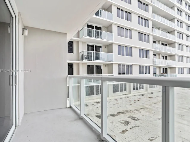 19201 Collins Ave # 247, Sunny Isles Beach FL 33160