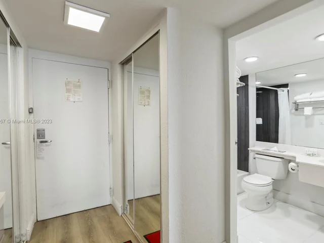 19201 Collins Ave # 247, Sunny Isles Beach FL 33160