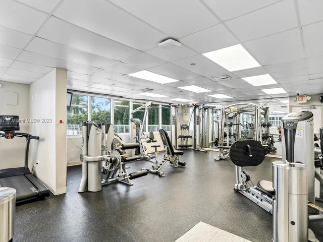 19201 Collins Ave # 247, Sunny Isles Beach FL 33160