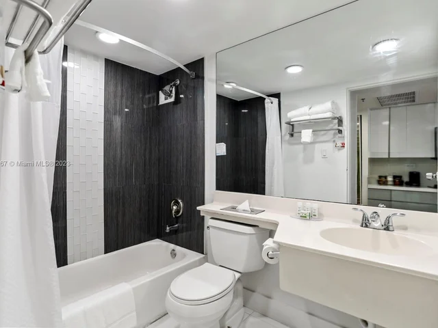 19201 Collins Ave # 247, Sunny Isles Beach FL 33160