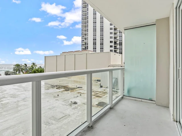 19201 Collins Ave # 247, Sunny Isles Beach FL 33160