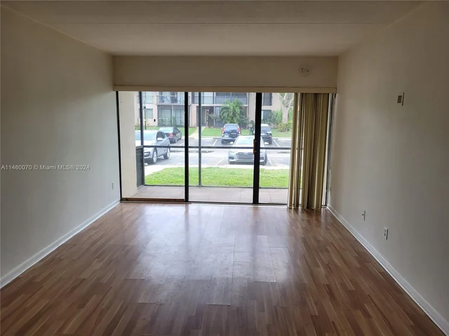 5821 Washington St # 25, Hollywood FL 33023