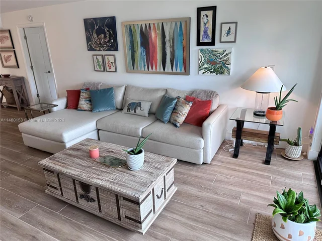 3031 N Ocean Blvd # 204, Fort Lauderdale FL 33308