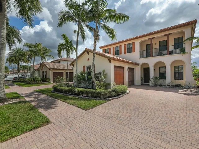 3725 NW 85th Ter, Cooper City FL 33024