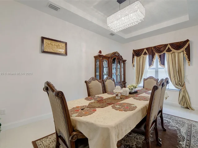 3725 NW 85th Ter, Cooper City FL 33024