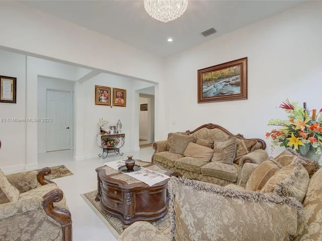 3725 NW 85th Ter, Cooper City FL 33024