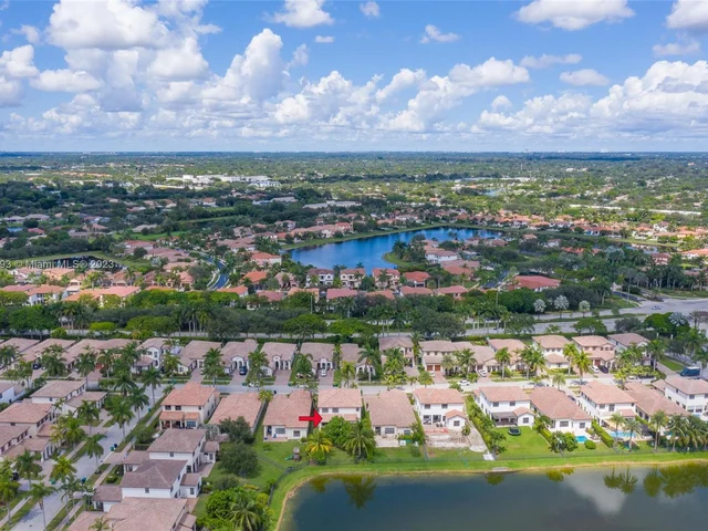 3725 NW 85th Ter, Cooper City FL 33024