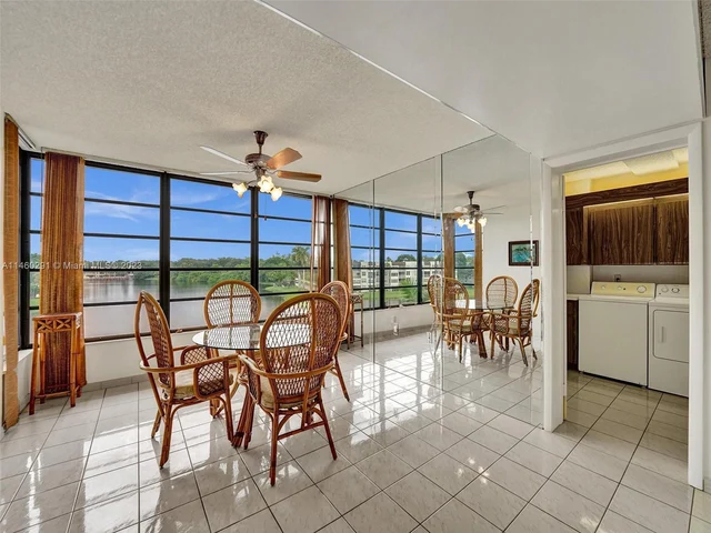 1532 Whitehall Dr # 403, Davie FL 33324