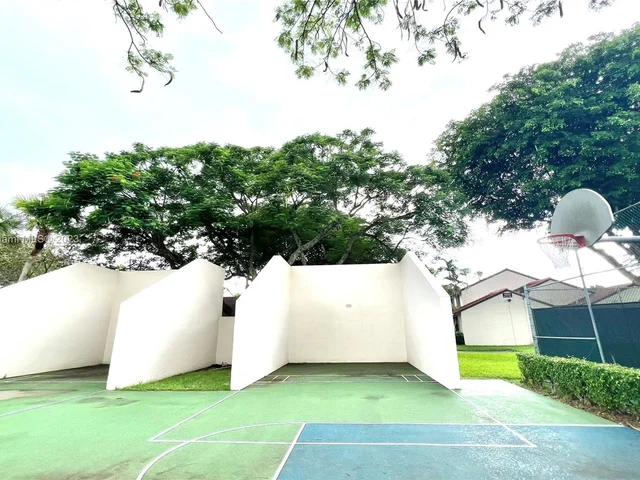 13350 SW 91st Ter # F, Miami FL 33186