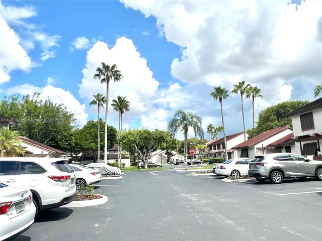 13350 SW 91st Ter # F, Miami FL 33186