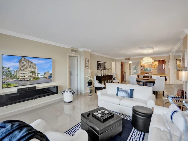 1012 N Ocean Blvd # 407, Pompano Beach FL 33062