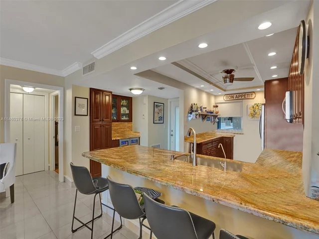 1012 N Ocean Blvd # 407, Pompano Beach FL 33062