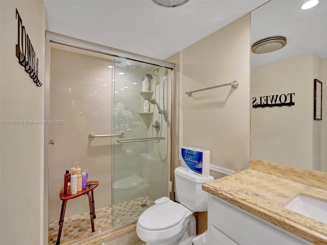 1012 N Ocean Blvd # 407, Pompano Beach FL 33062