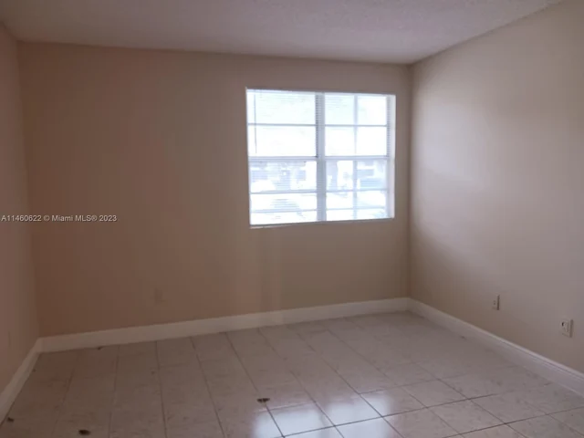 1225 SW 46th Ave # 213, Pompano Beach FL 33069