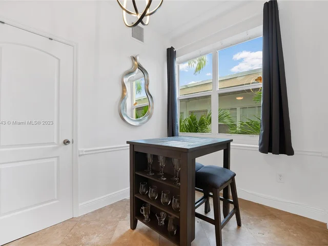 1342 Drexel Ave # 203, Miami Beach FL 33139