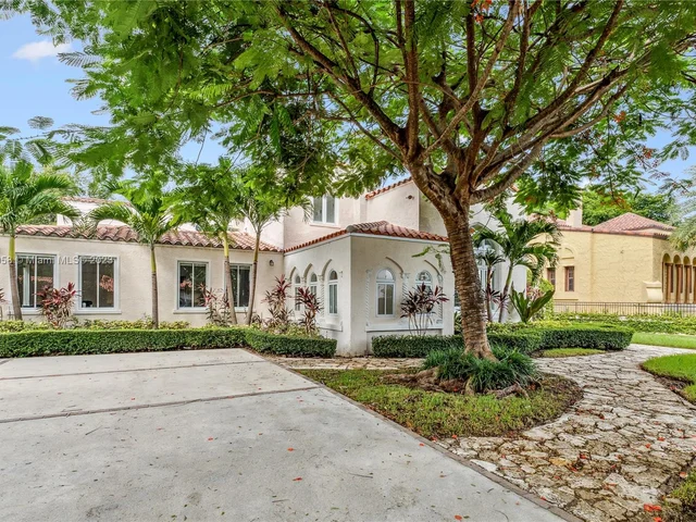 319 Mendoza Ave, Miami FL 33134