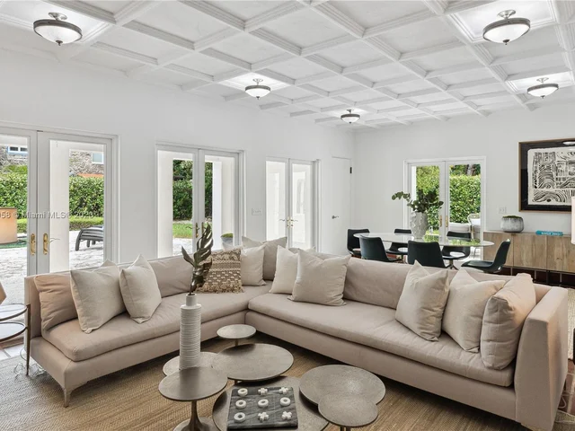 319 Mendoza Ave, Miami FL 33134