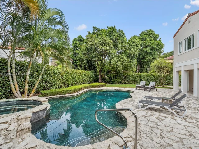 319 Mendoza Ave, Miami FL 33134