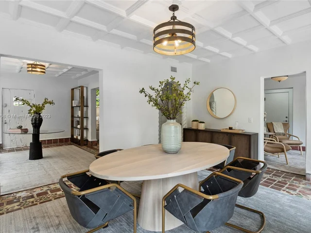 319 Mendoza Ave, Miami FL 33134