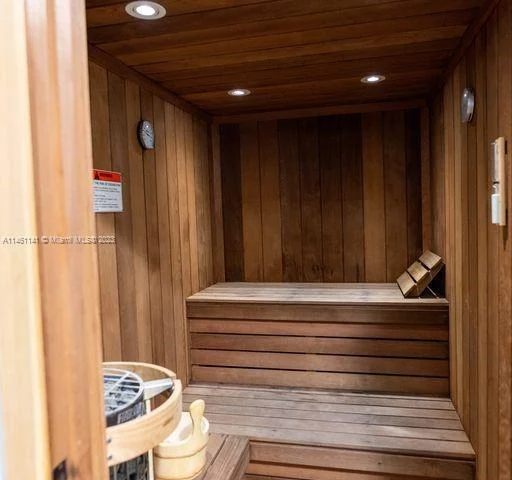 21376 Marina Cove Cir # C, Aventura FL 33180