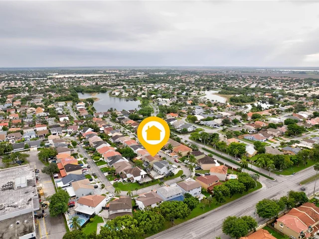 7251 SW 158th Pl, Miami FL 33193