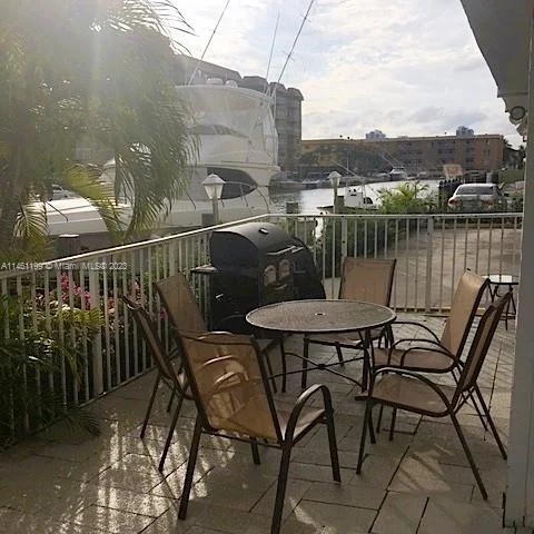 3702 NE 171st St # 8, North Miami Beach FL 33160