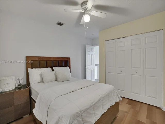 1588 SW 191st Ave, Pembroke Pines FL 33029