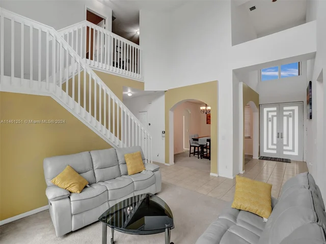 1588 SW 191st Ave, Pembroke Pines FL 33029