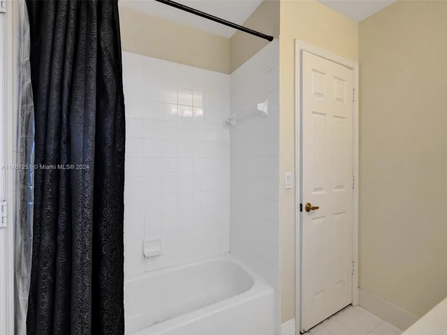 1588 SW 191st Ave, Pembroke Pines FL 33029