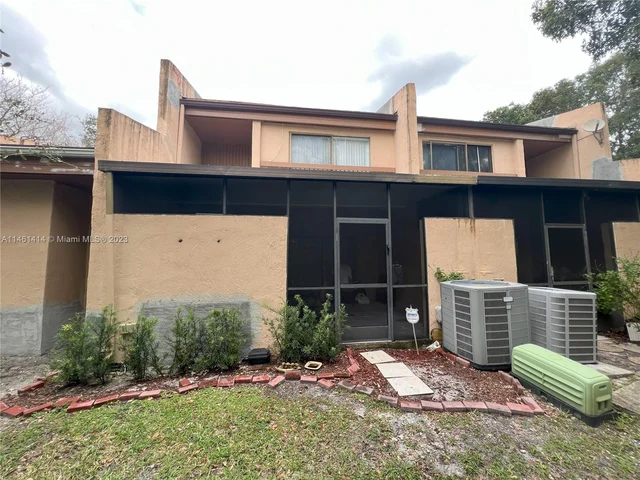 9892 NW 14th Ct # 174, Pembroke Pines FL 33024