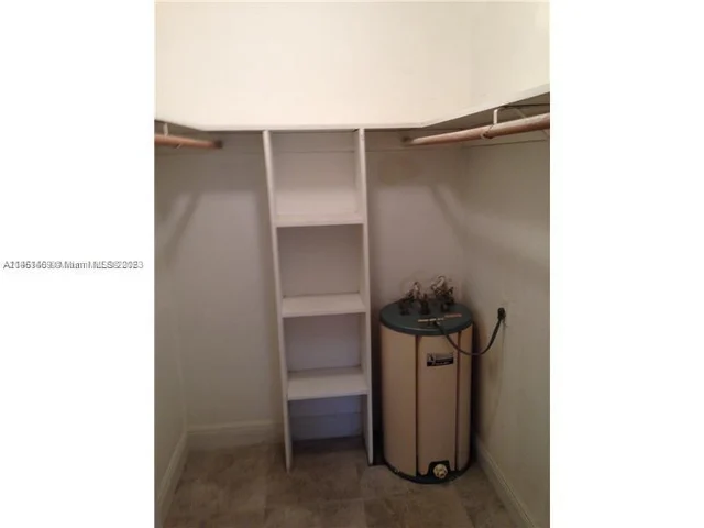 2200 Taylor St # 202, Hollywood FL 33020