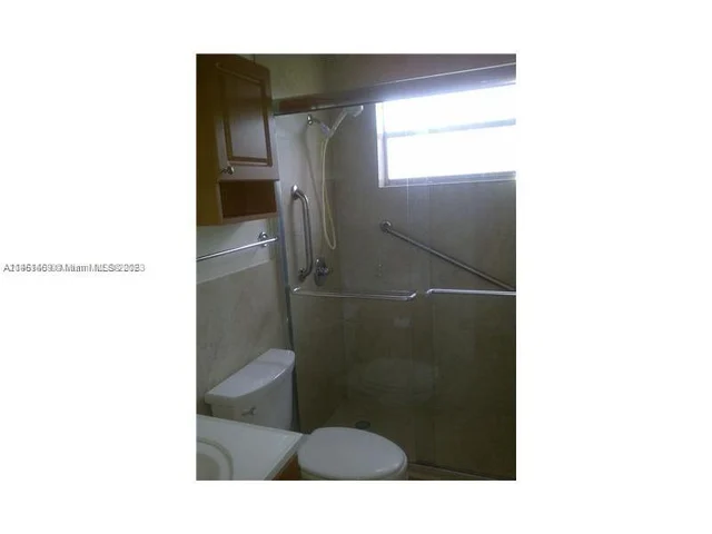 2200 Taylor St # 202, Hollywood FL 33020