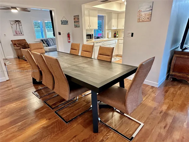 949 NE 24th Ave, Pompano Beach FL 33062