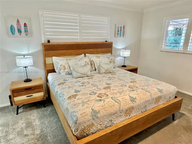 949 NE 24th Ave, Pompano Beach FL 33062