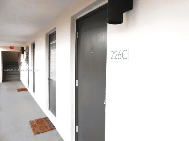 4025 N Federal Hwy # 226C, Oakland Park FL 33308