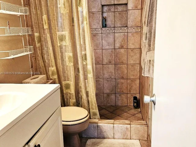 4025 N Federal Hwy # 226C, Oakland Park FL 33308