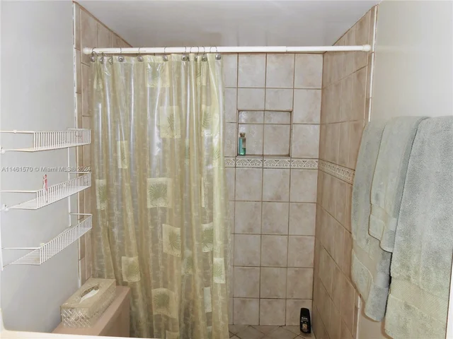 4025 N Federal Hwy # 226C, Oakland Park FL 33308