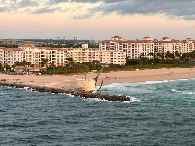 121 Tacoma Ln # 121, Palm Beach Shores FL 33404