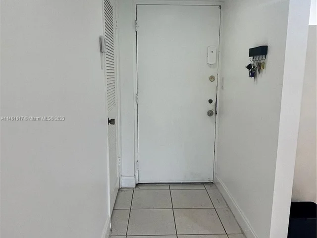 2309 S Cypress Bend Dr # 115B, Pompano Beach FL 33069