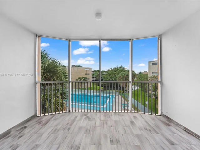 1680 NE 191st St # 2, Miami FL 33179