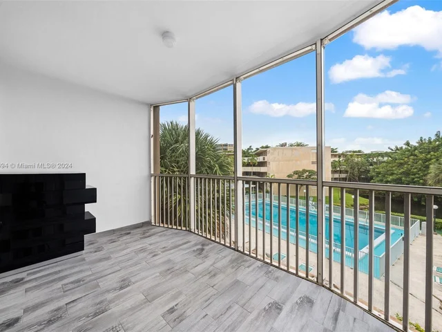 1680 NE 191st St # 2, Miami FL 33179