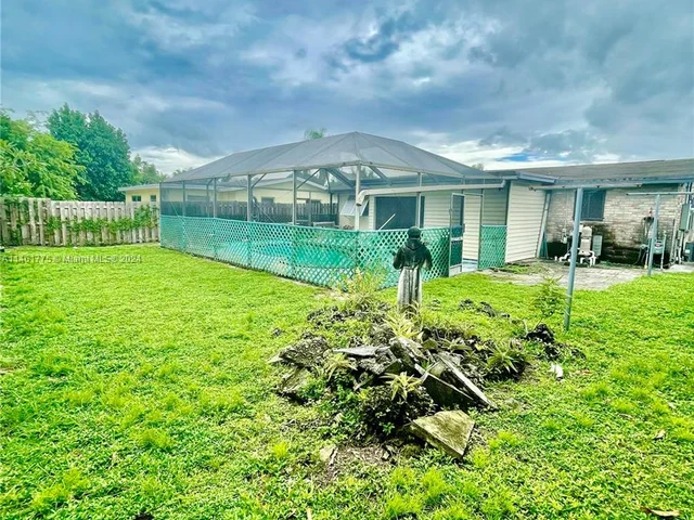 6561 NW 29th Ct, Sunrise FL 33313