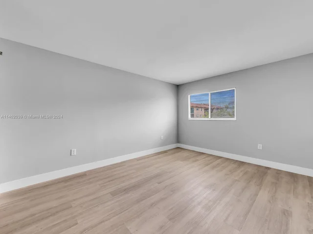 1600 SW 127th Way # 304C, Pembroke Pines FL 33027