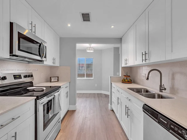 1600 SW 127th Way # 304C, Pembroke Pines FL 33027