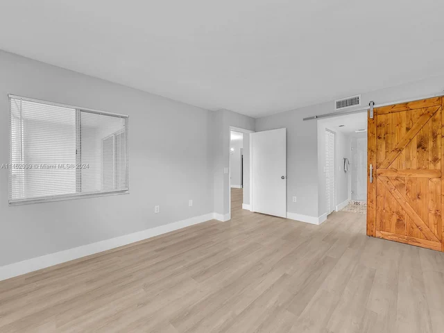 1600 SW 127th Way # 304C, Pembroke Pines FL 33027